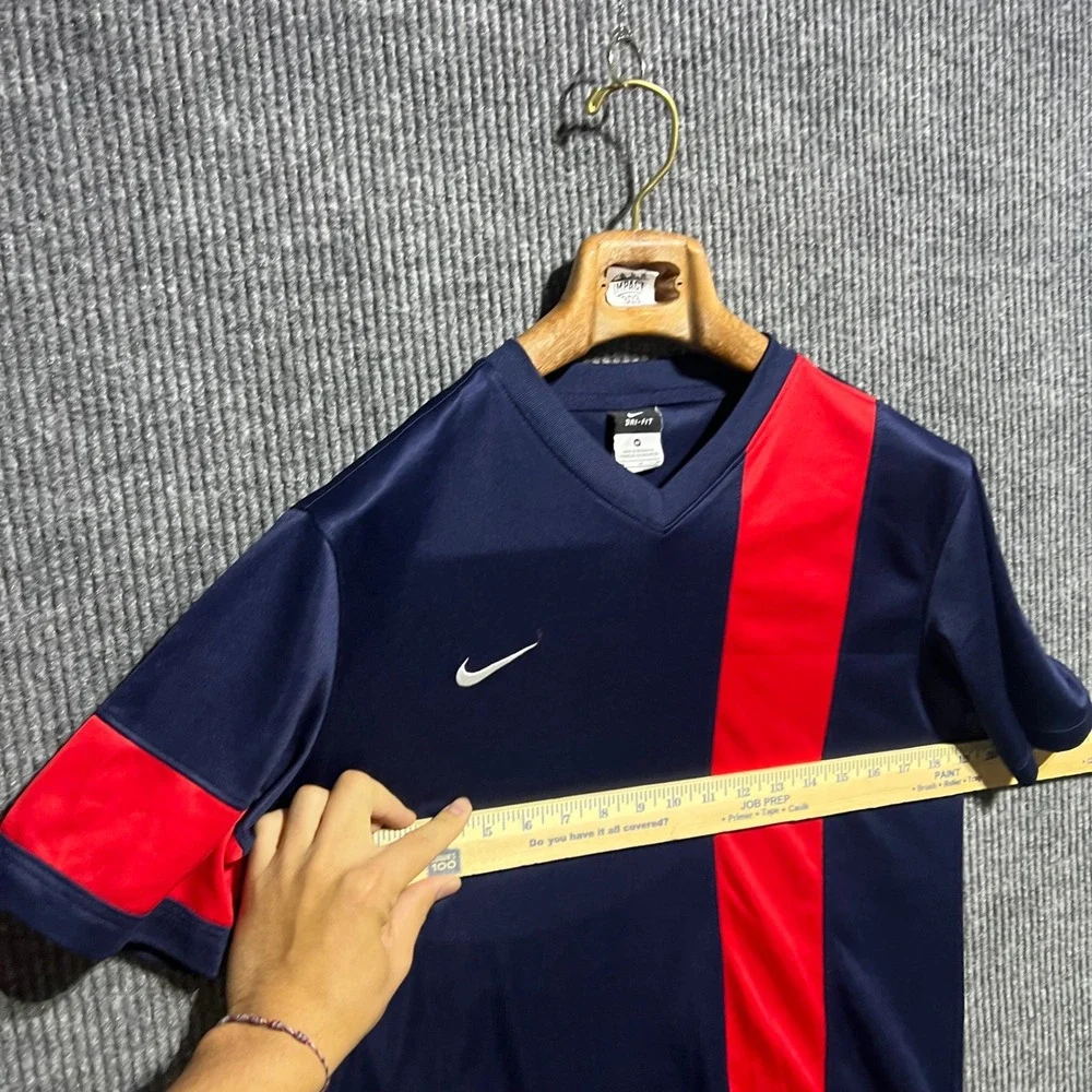Nike Soccer Jersey Mens Medium Navy Red Dri-FIT Training Shirt Practice